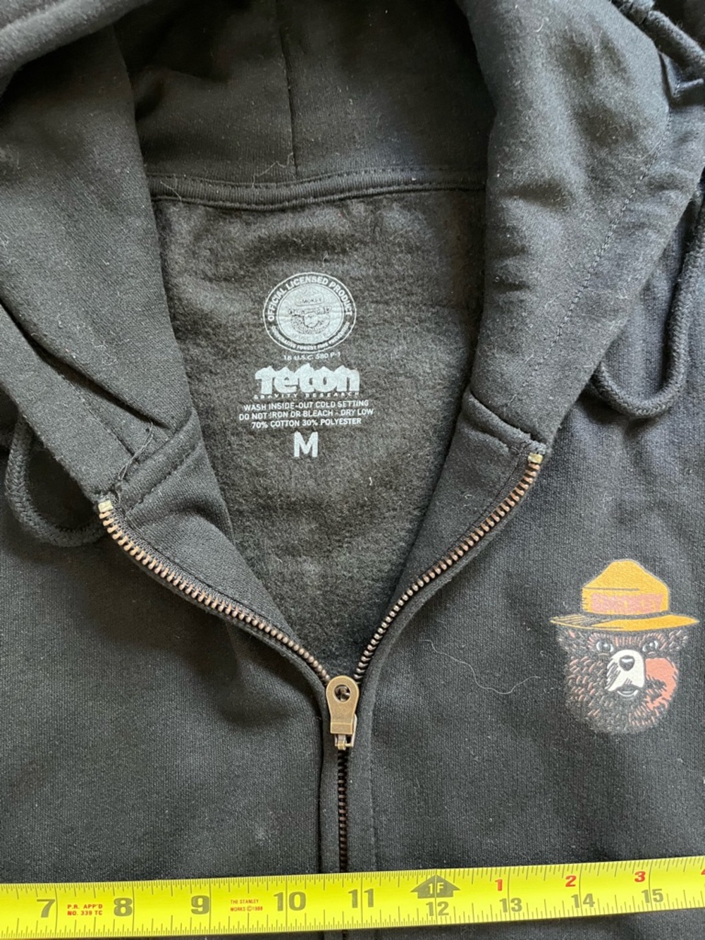 Teton Gravity Research Smokey Bear Full Zip Hoodie Mens Medium Black Fleece - Picture 5 of 6